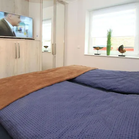 Apartament Mit Garten